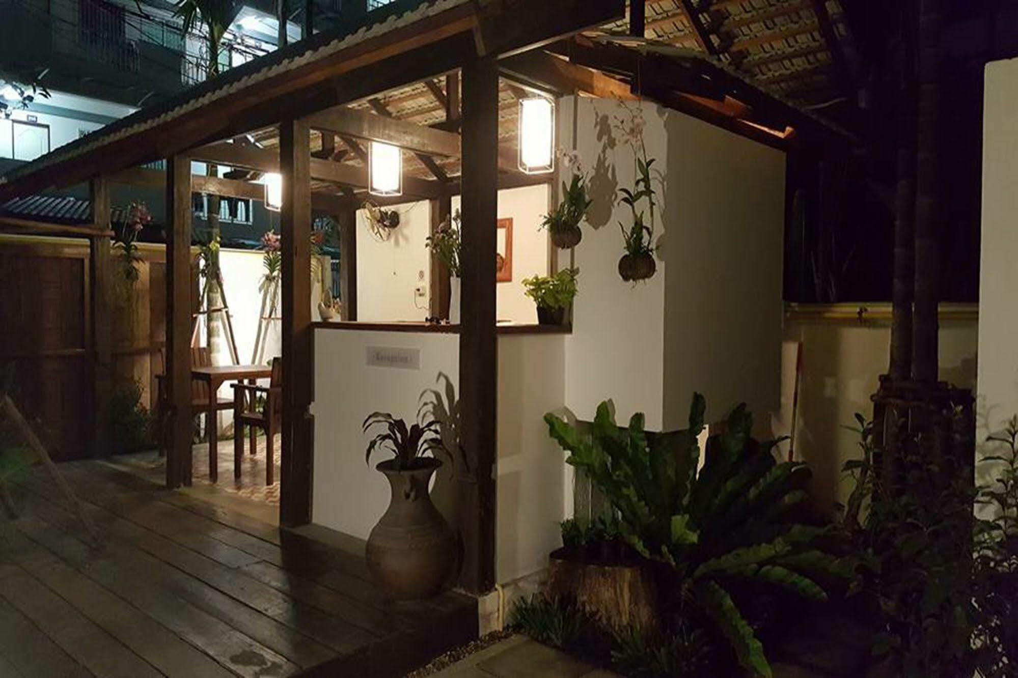 The Home Chiangmai Luxury Guesthouse 치앙마이 외부 사진